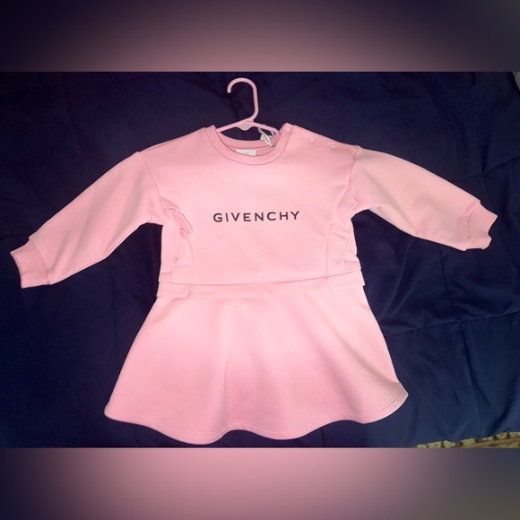 Givenchy Logo-print Flared Dress Size 2Yrs , BRAND NEW - Picture 2 of 8